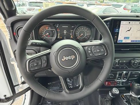 New 2026 Jeep Wrangler Rubicon AWD/4WD image 17