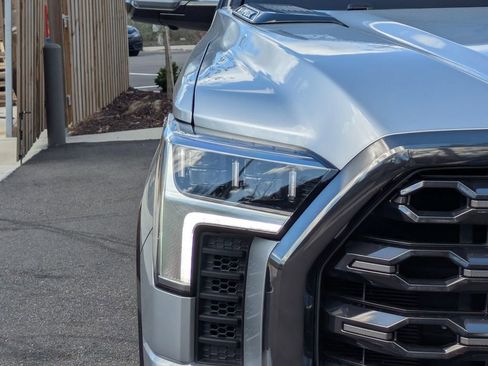 Used 2023 Toyota Tundra Platinum image 11