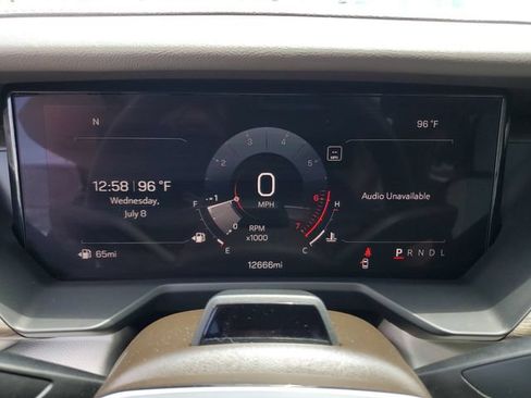 Used 2024 GMC Acadia Denali w/ Super Cruise Package FWD image 29