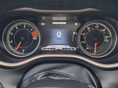 Used 2016 Jeep Cherokee Limited image 15