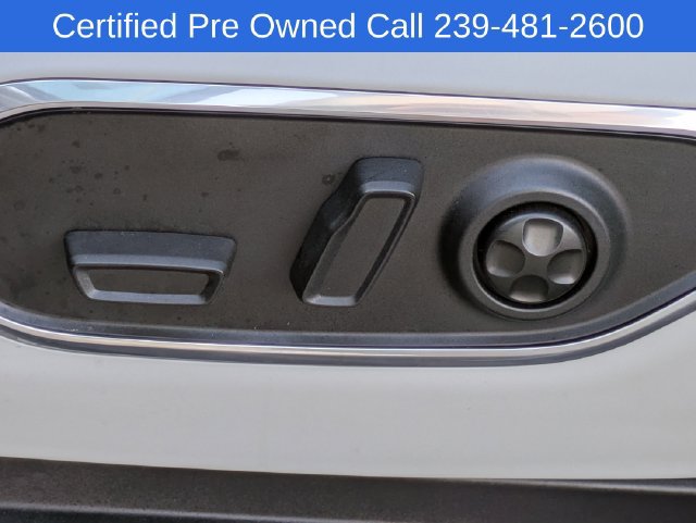 Certified 2024 Jeep Wagoneer 4WD image 17