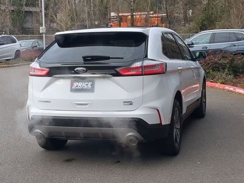 Used 2020 Ford Edge SEL w/ Convenience Package image 5