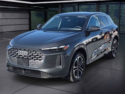 Certified 2025 Audi Q5 Premium w/ Convenience Package