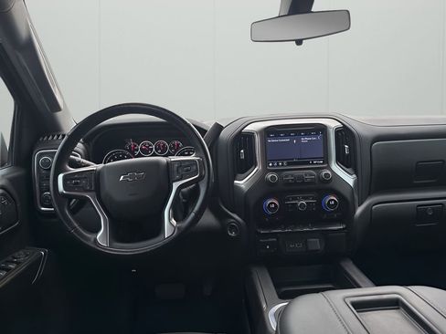 Used 2021 Chevrolet Silverado 1500 LT Trail Boss w/ Bed Protection Package image 22