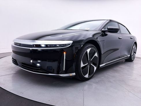 Used 2023 Lucid Air Touring AWD/4WD image 12