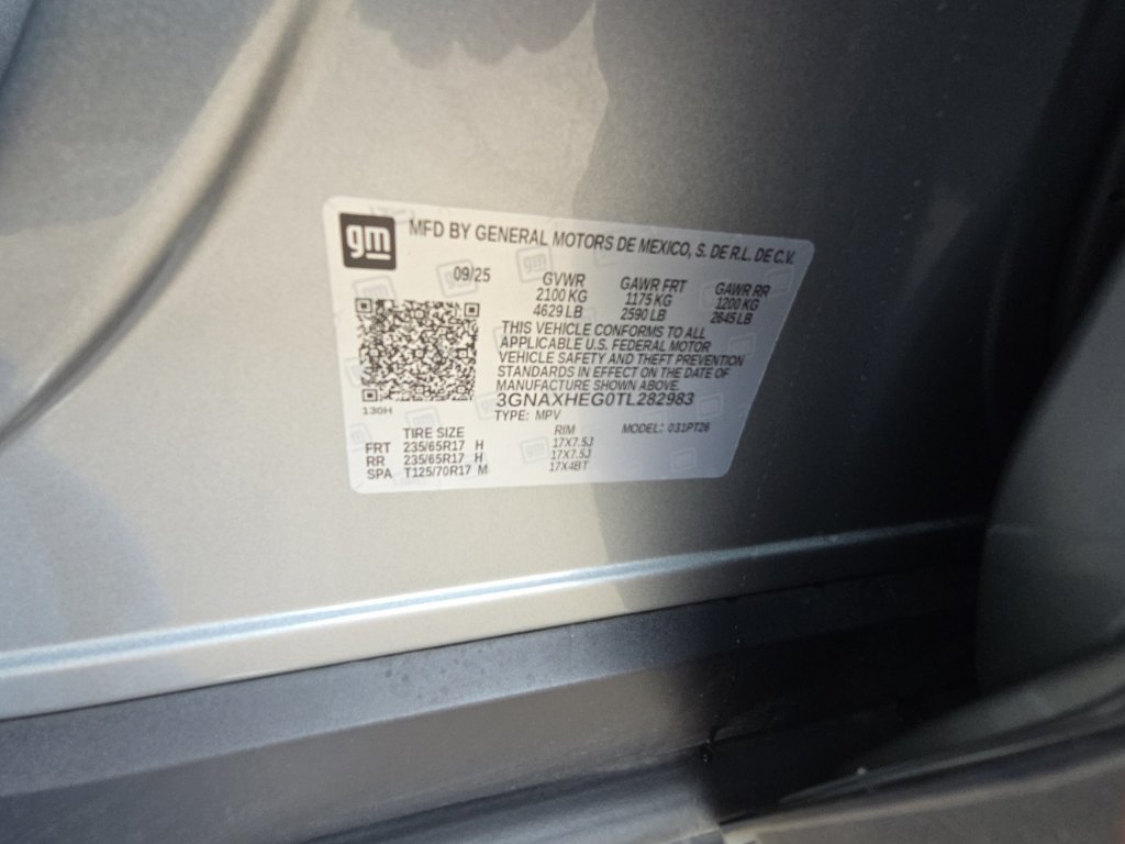 Used 2026 Chevrolet Equinox LT FWD image 3