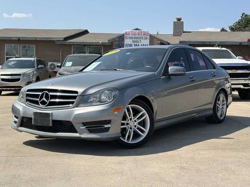 Used 2014 Mercedes-Benz C 250 Sedan image 9