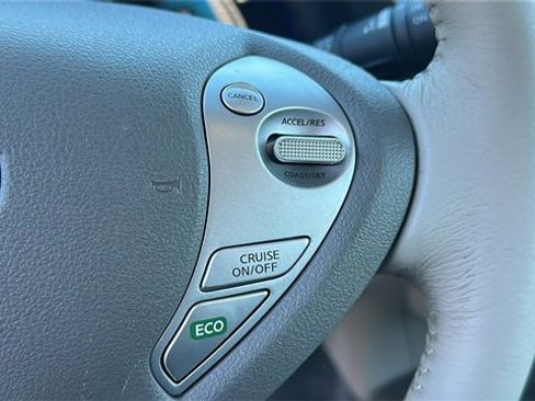 Used 2015 Nissan Leaf SV w/ LED & Quick Charge Package image 25