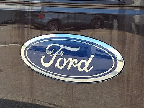 Certified 2019 Ford F150 XLT w/ Equipment Group 302A Luxury AWD/4WD image 28