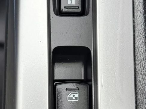 Used 2016 Subaru Impreza 2.0i AWD/4WD image 33