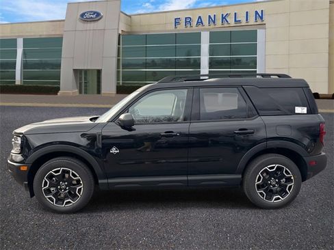 New 2025 Ford Bronco Sport Outer Banks w/ Outer Banks Tech Package+ image 4