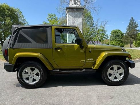 Used 2008 Jeep Wrangler Sahara image 6