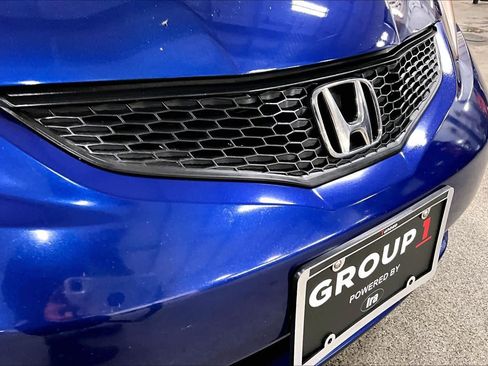 Used 2010 Honda Fit Sport image 28