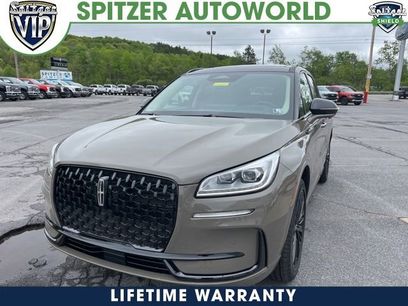 New 2025 Lincoln Corsair Reserve w/ Equipment Group 202A
