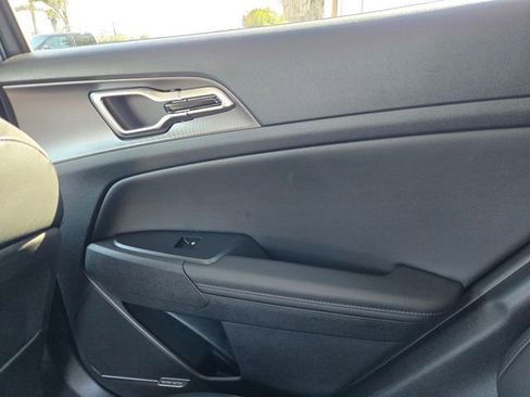 Used 2026 Kia Sportage SX FWD image 13