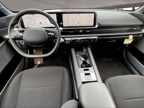 New 2025 Hyundai Ioniq 6 SE image 5