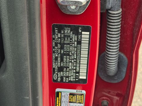 Used 2025 Hyundai Kona SEL image 24