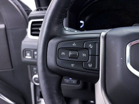 Used 2024 GMC Yukon Denali w/ Advanced Technology Package image 36