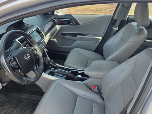 Used 2016 Honda Accord EX-L image 13