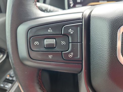 Used 2024 GMC Sierra 2500 AT4X image 31