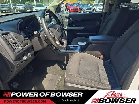 Used 2018 Chevrolet Colorado LT w/ LT Convenience Package AWD/4WD image 9