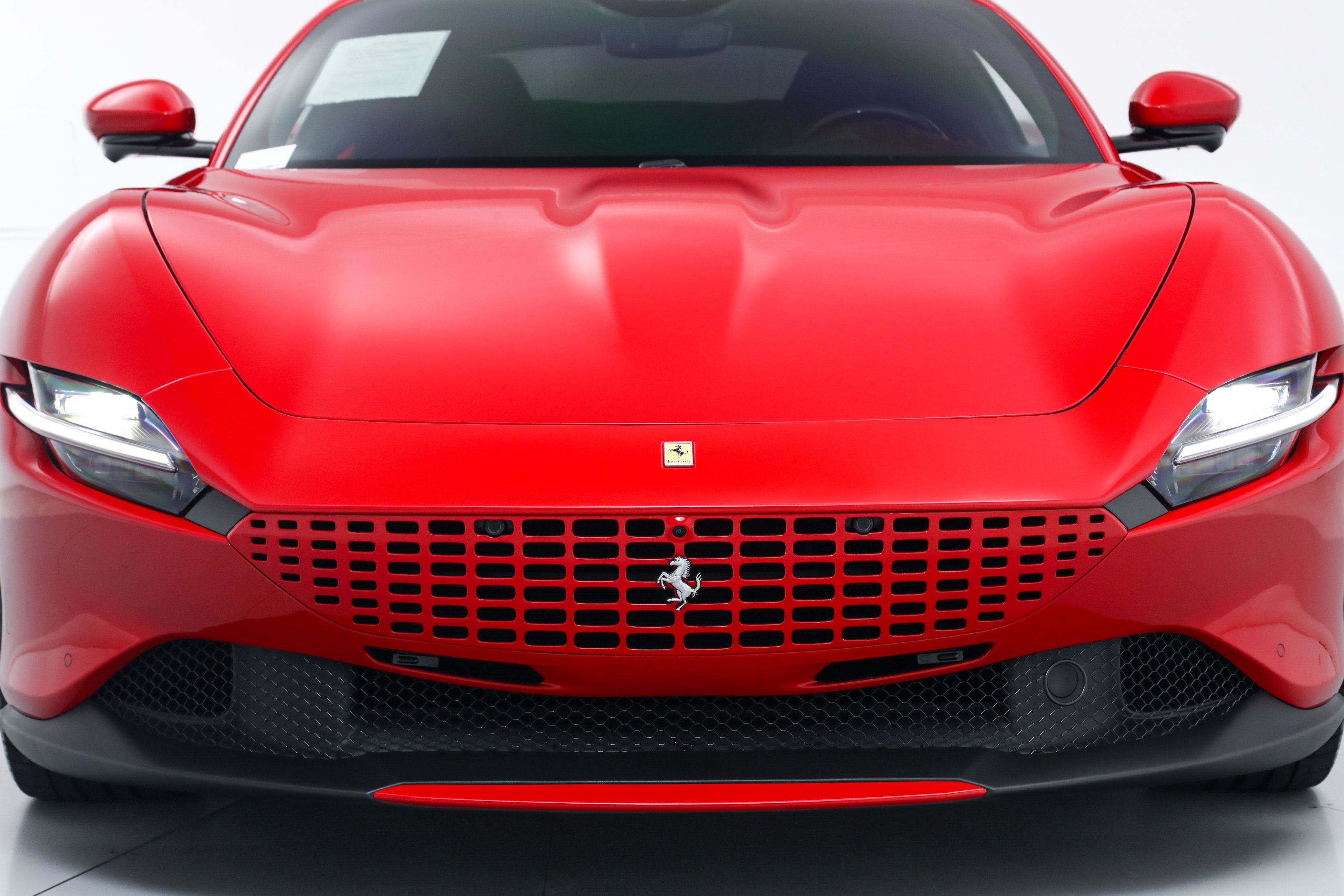 Certified 2023 Ferrari Roma RWD image 12