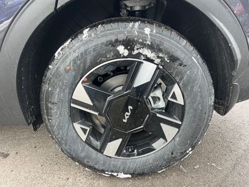 New 2026 Kia Sportage LX image 10