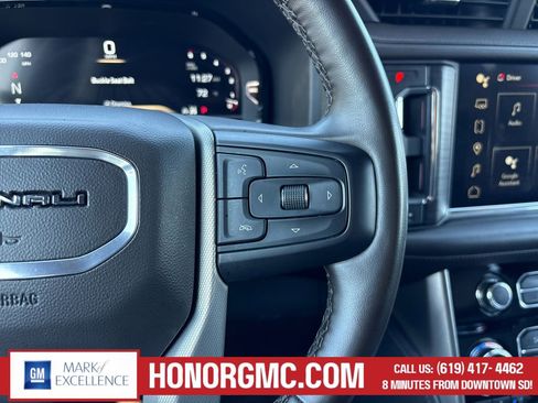 Used 2023 GMC Yukon Denali image 31
