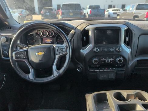 Used 2022 Chevrolet Silverado 1500 LT RWD image 10