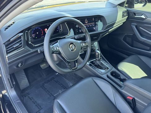 Used 2019 Volkswagen Jetta SEL FWD image 17