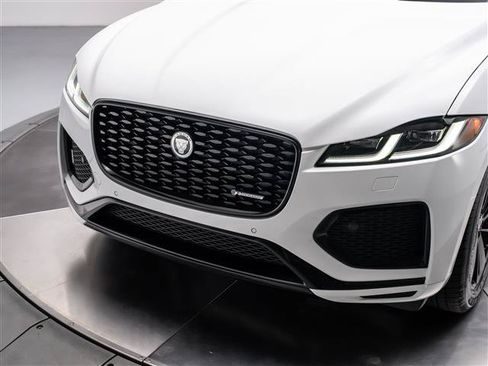 New 2025 Jaguar F-PACE R-Dynamic S AWD/4WD image 9