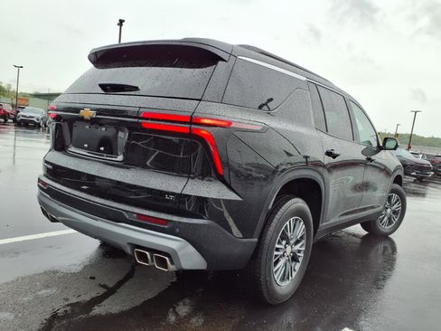 Used 2024 Chevrolet Traverse LT FWD image 27