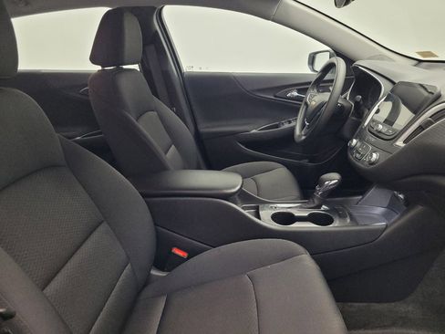 Used 2025 Chevrolet Malibu LS FWD image 21