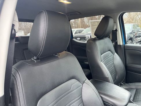 Used 2024 Ford Ranger Lariat w/ Trailer Tow Package image 18