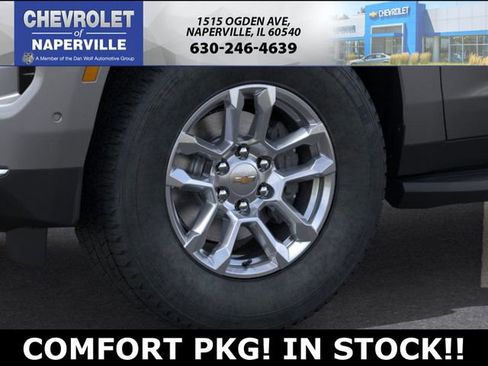 New 2026 Chevrolet Suburban LT image 9