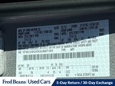Used 2016 Ford Escape SE w/ SE Cold Weather Package AWD/4WD image 38
