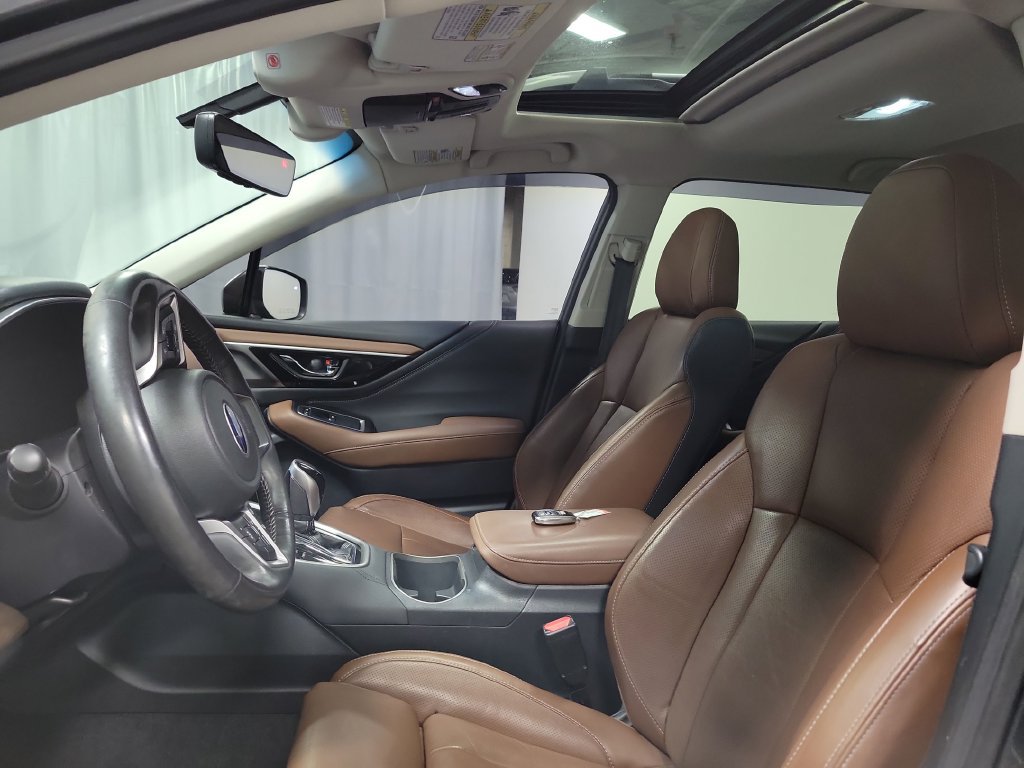 Used 2020 Subaru Outback Touring XT AWD/4WD image 16