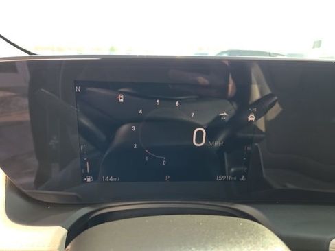 Used 2025 Buick Encore GX Sport Touring w/ Advanced Technology Package image 11