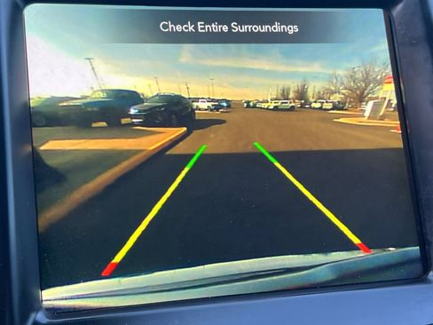 Used 2018 Chrysler 300 Limited image 15