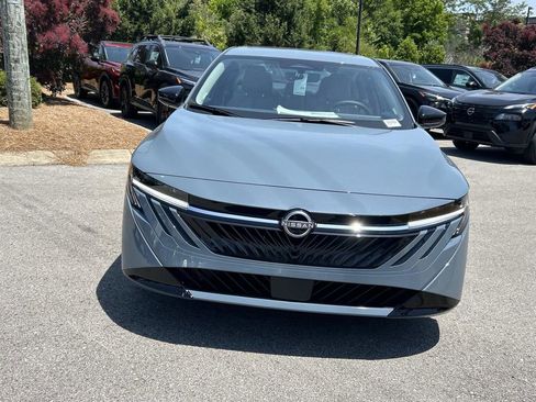 New 2026 Nissan Sentra SL w/ Floor Mat Package FWD image 2