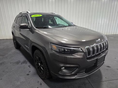 Used 2021 Jeep Cherokee Latitude Lux AWD/4WD image 2