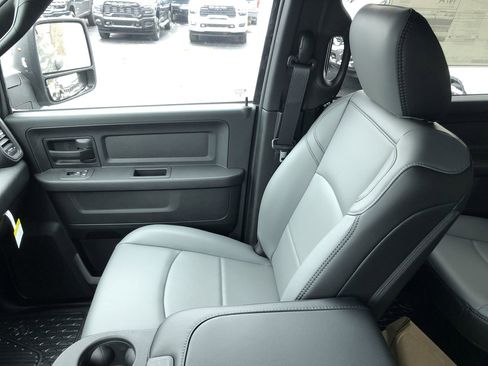 New 2026 RAM 4500 Tradesman w/ Chrome Appearance Group image 21