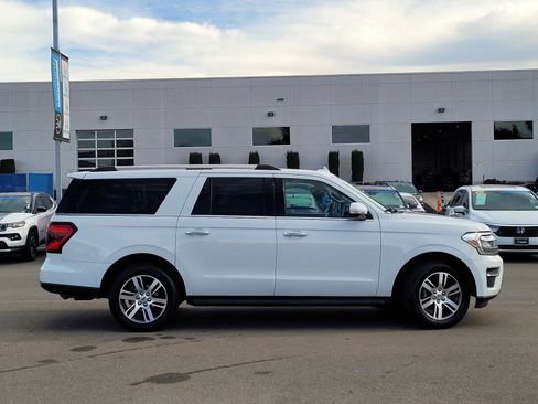 Used 2024 Ford Expedition Max Limited image 4