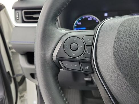 Used 2022 Toyota RAV4 SE AWD/4WD image 23