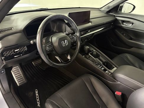 Used 2023 Honda Accord Sport image 19