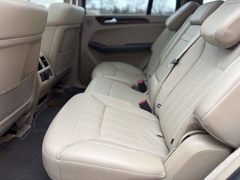 Used 2015 Mercedes-Benz GL 450 GL 450 4MATIC AWD 4dr SUV image 13