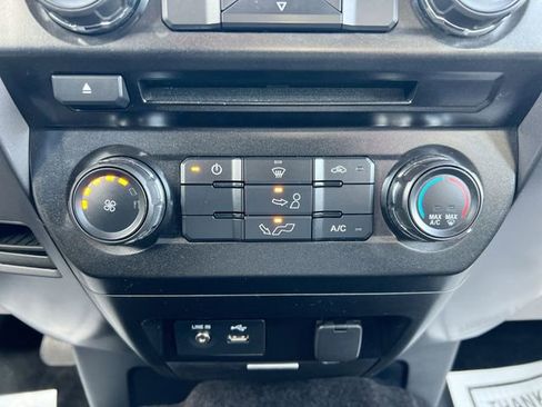 Used 2015 Ford F150 XLT image 18