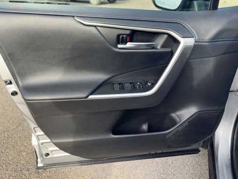 Used 2022 Toyota RAV4 XSE image 8