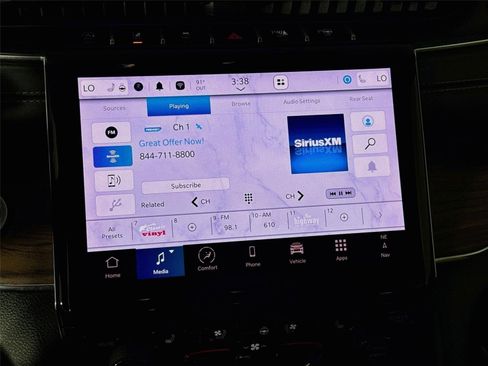 Used 2025 Jeep Grand Cherokee L Summit w/ Obsidian Package AWD/4WD image 16