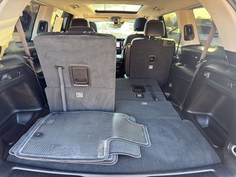 Used 2022 Jeep Grand Cherokee L Limited image 39